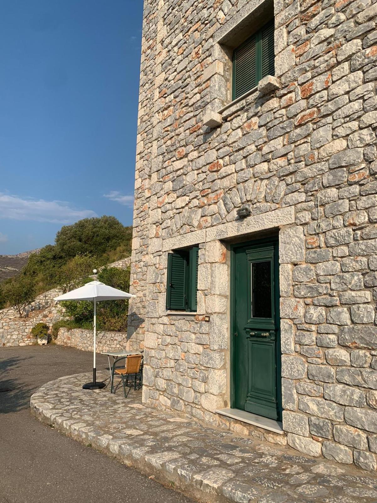 Vatoulia House Aparthotel Néon Oítilon Exterior foto