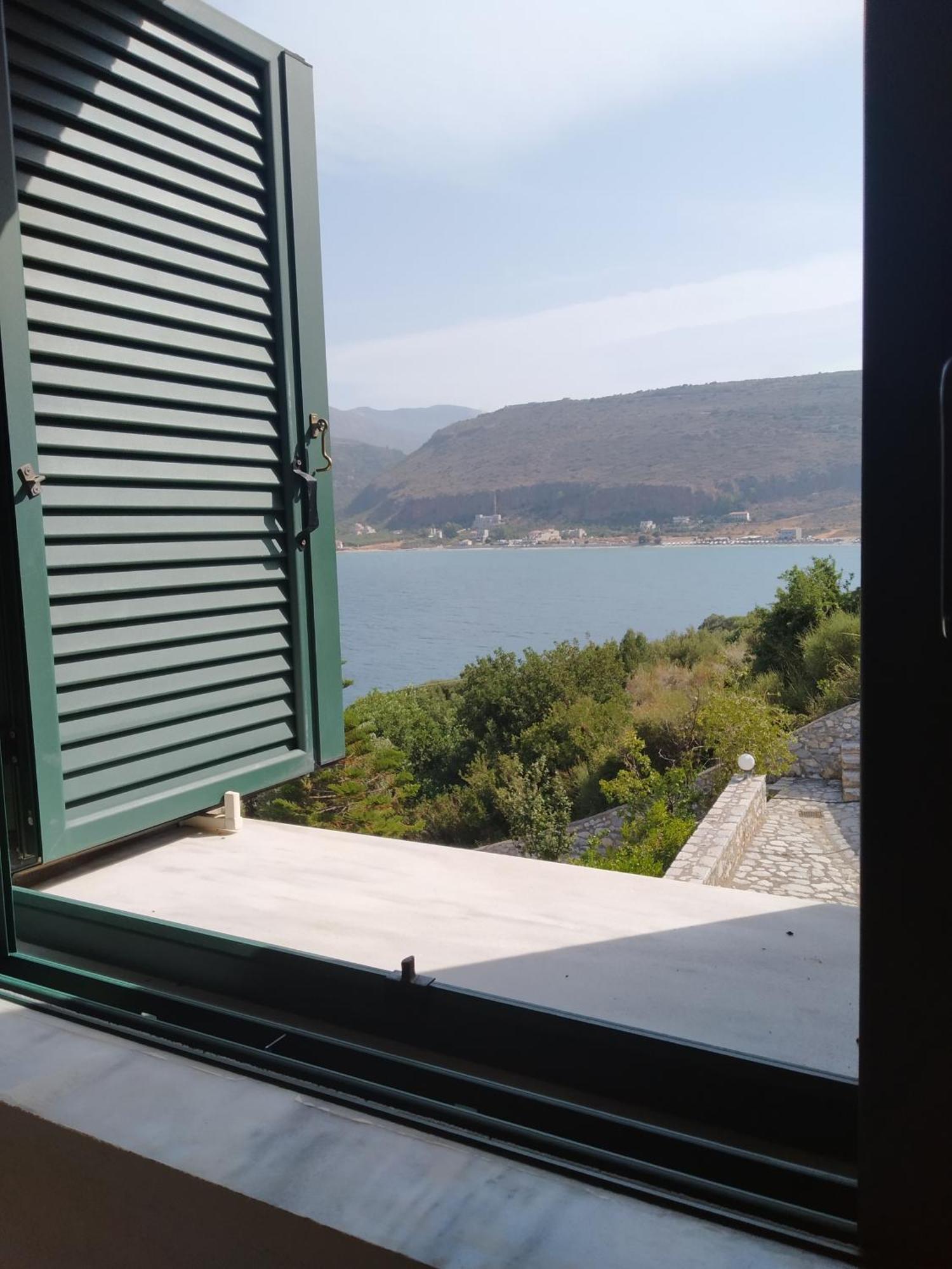 Vatoulia House Aparthotel Néon Oítilon Exterior foto